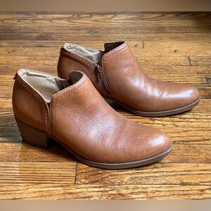 Naturalizer Zarie Ankle Booties, Saddle Brown, Size 8